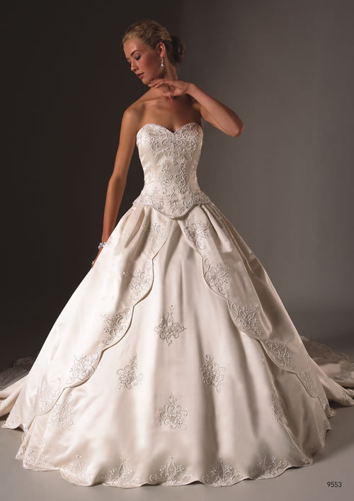 Ball gown Sweetheart Neckline Petite Wedding Dress | Wedding Plan Ideas
